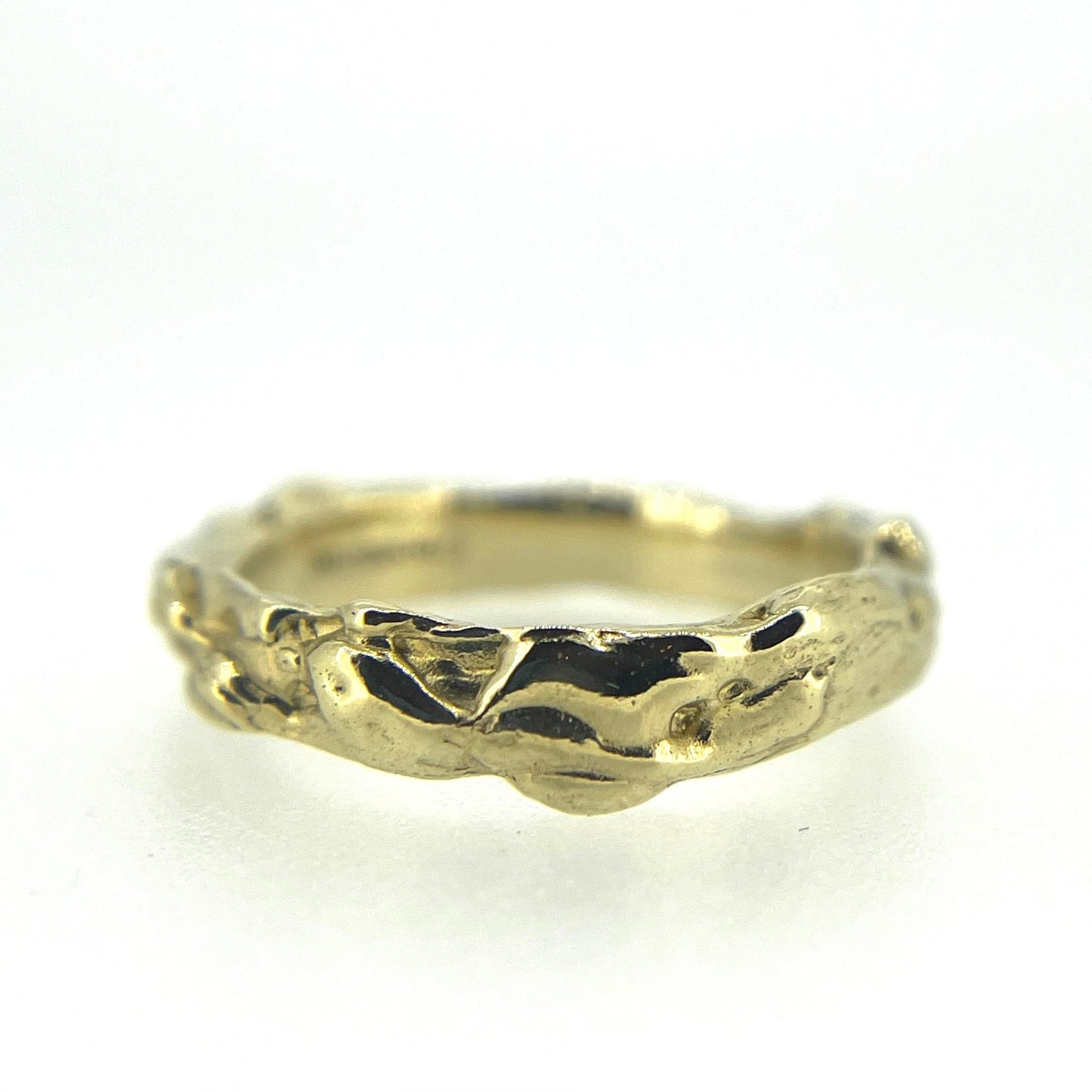 4mm Molten Gold Wedding Ring - Emily Lisbeth Jewellery