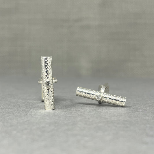 Pitted Bar Cufflinks / Sterling Silver and Diamond