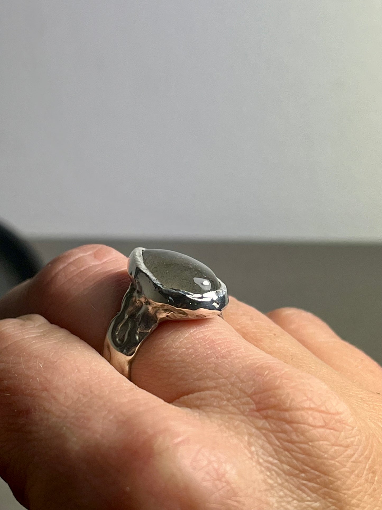 Silver Pear Shape Labradorite Ring