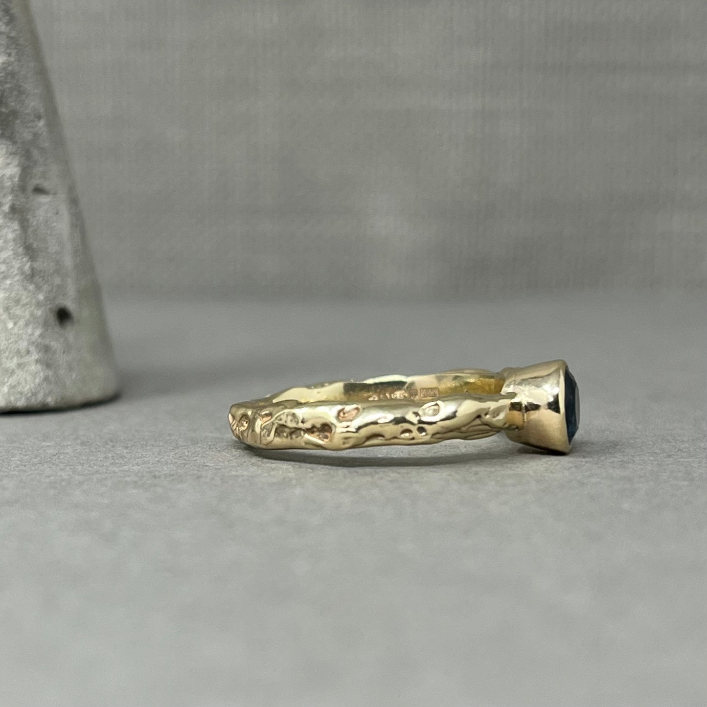Montana Sapphire Gold Engagement Ring
