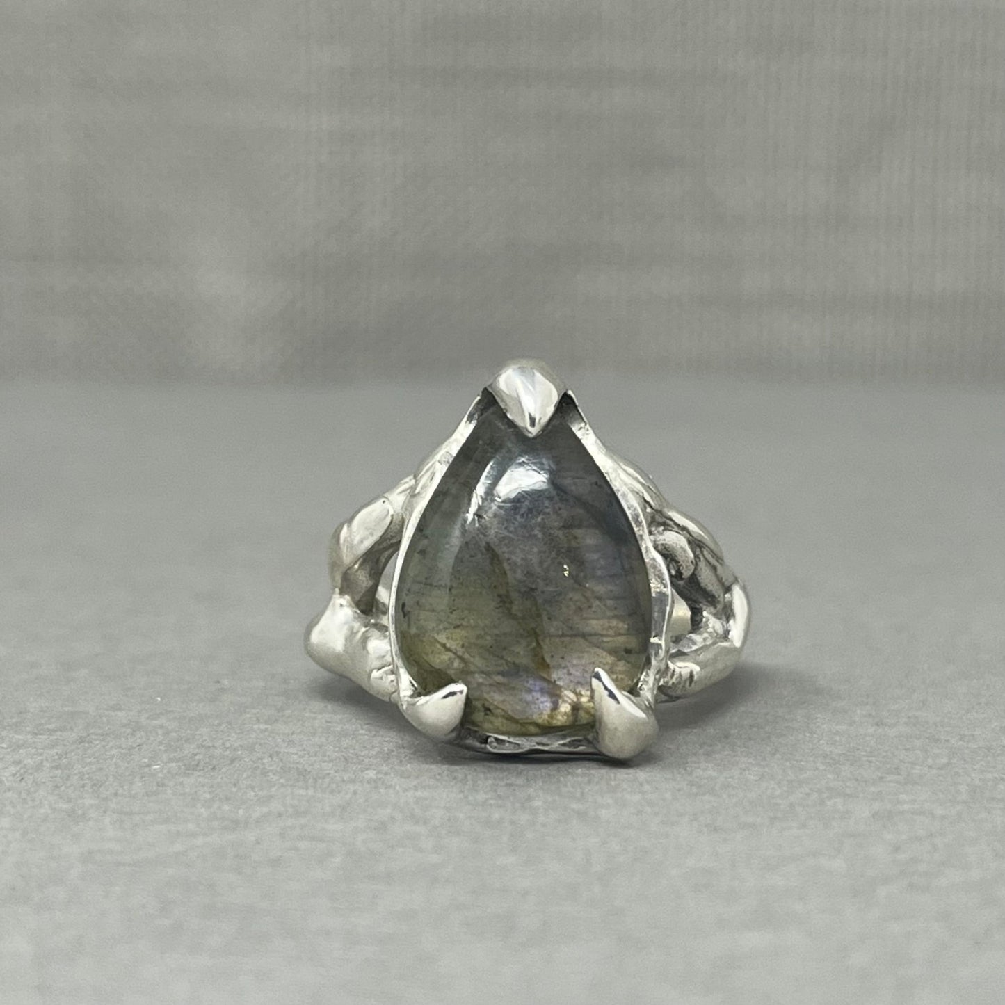 Molten Silver Gothic Labradorite Ring - Emily Lisbeth Jewellery