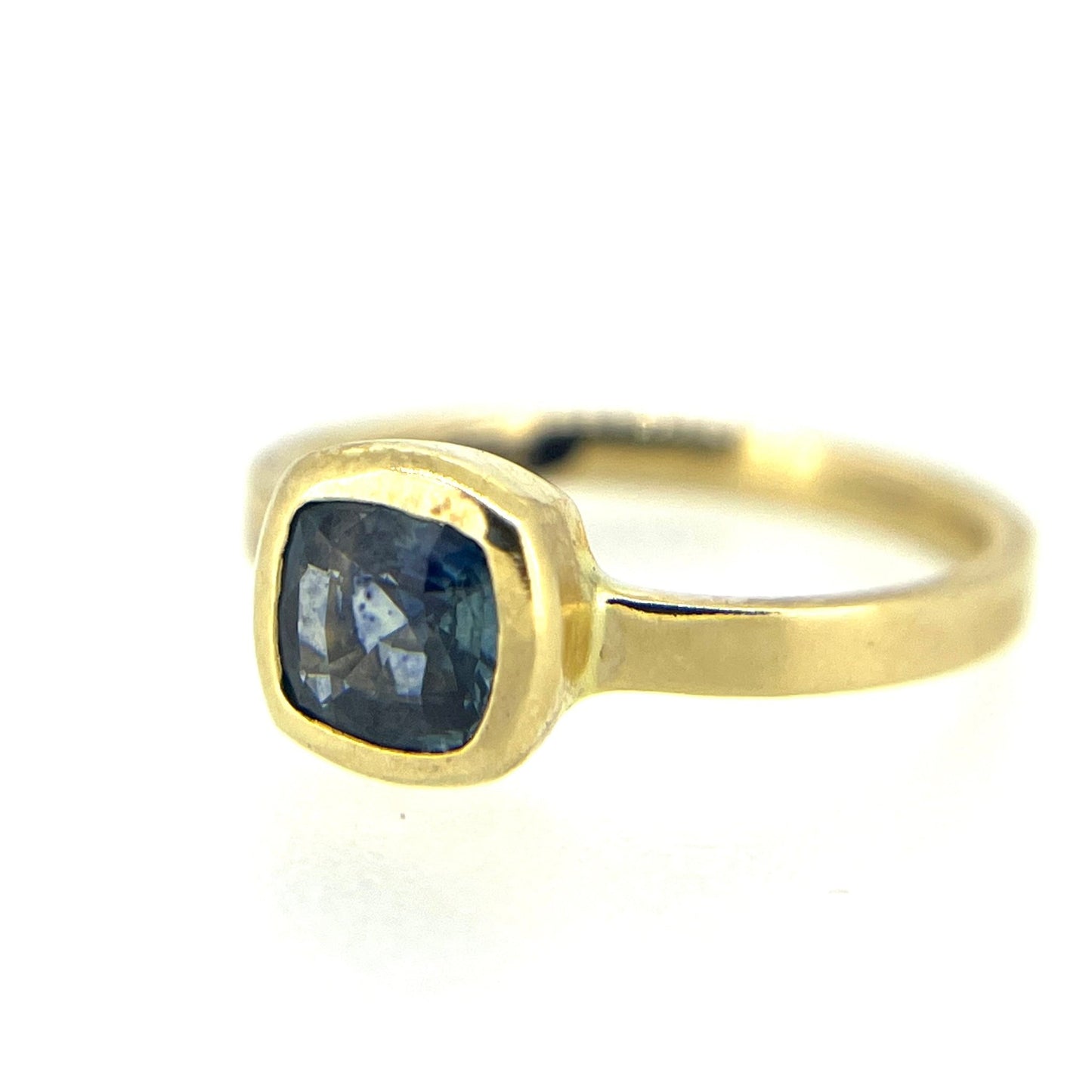 Montana Sapphire Gold Cocktail Ring - Emily Lisbeth Jewellery