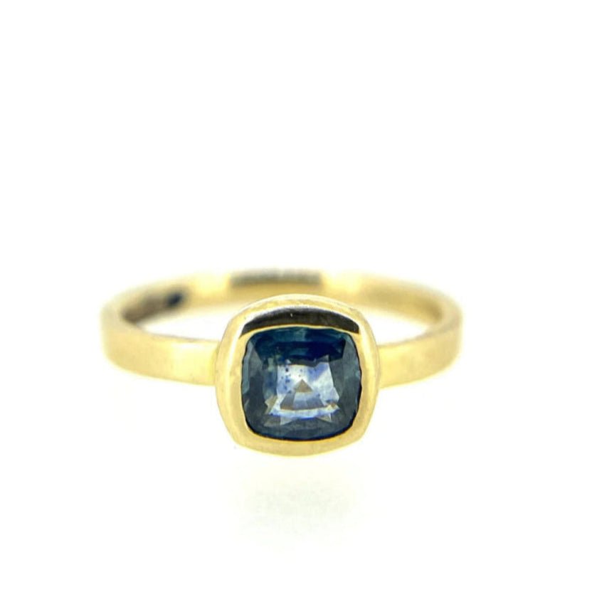 Montana Sapphire Gold Cocktail Ring - Emily Lisbeth Jewellery