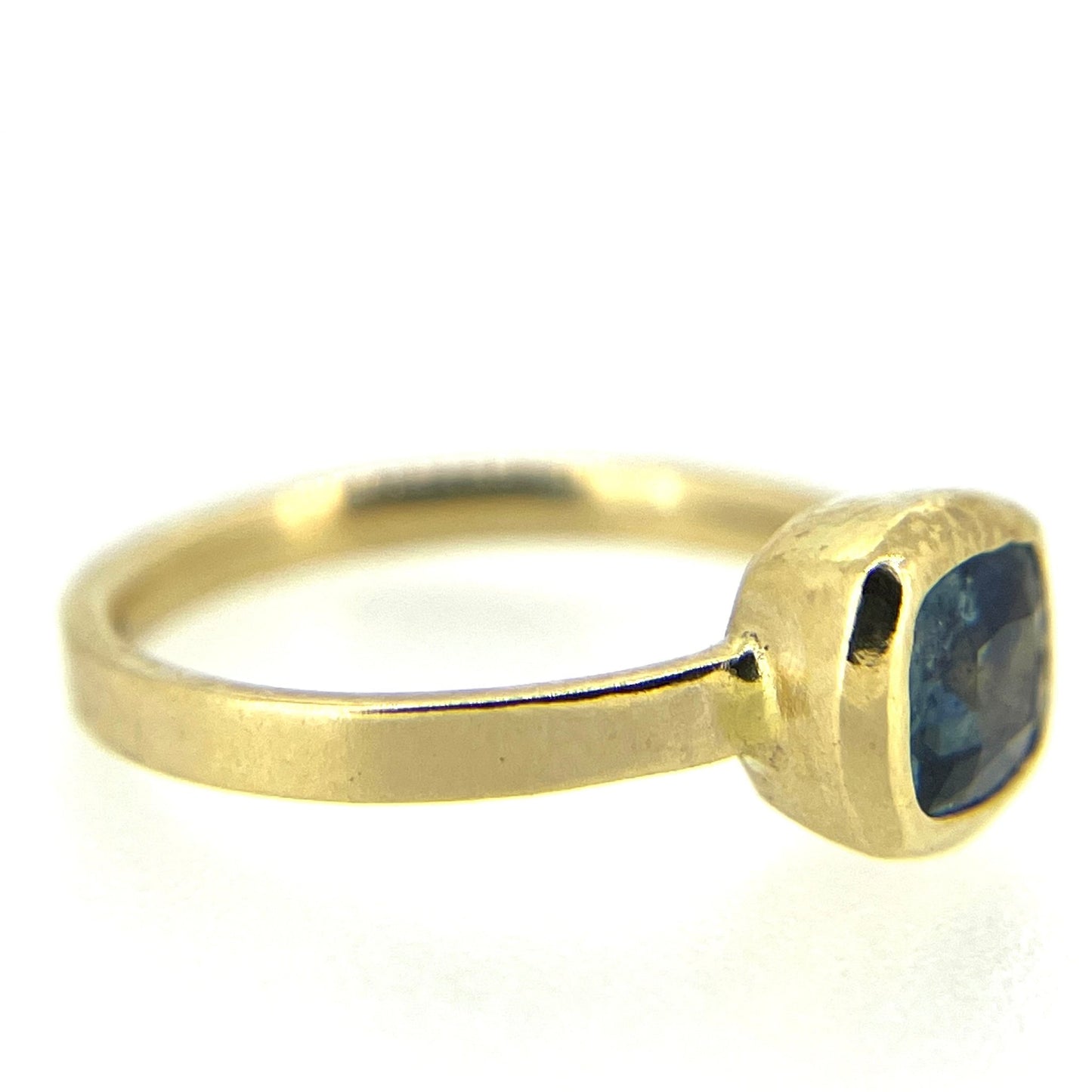 Montana Sapphire Gold Cocktail Ring - Emily Lisbeth Jewellery