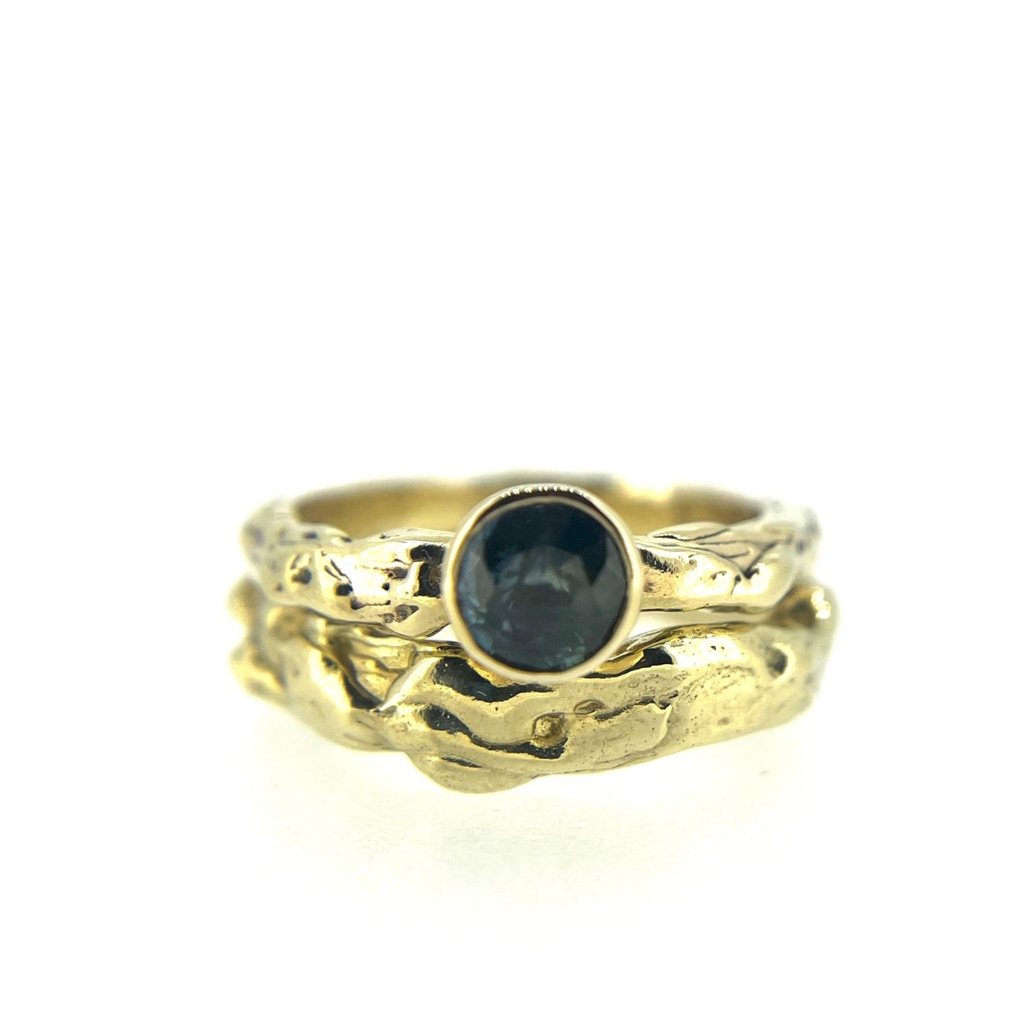 Montana Sapphire Gold Engagement Ring - Emily Lisbeth Jewellery