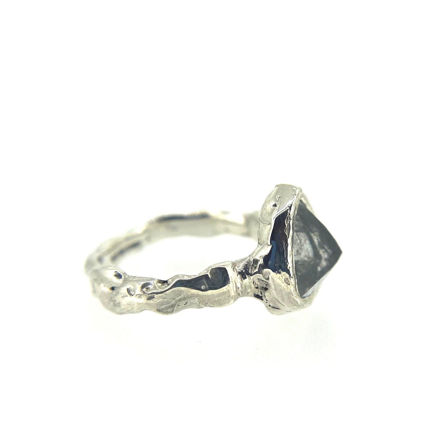 Silver Trillion Salt and Pepper Aquamarine Molten Ring - Emily Lisbeth Jewellery