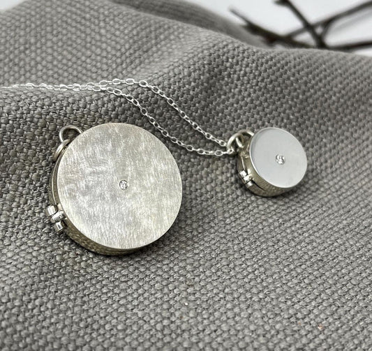 Fancy learning how to make jewellery? - Emily Lisbeth Jewellery