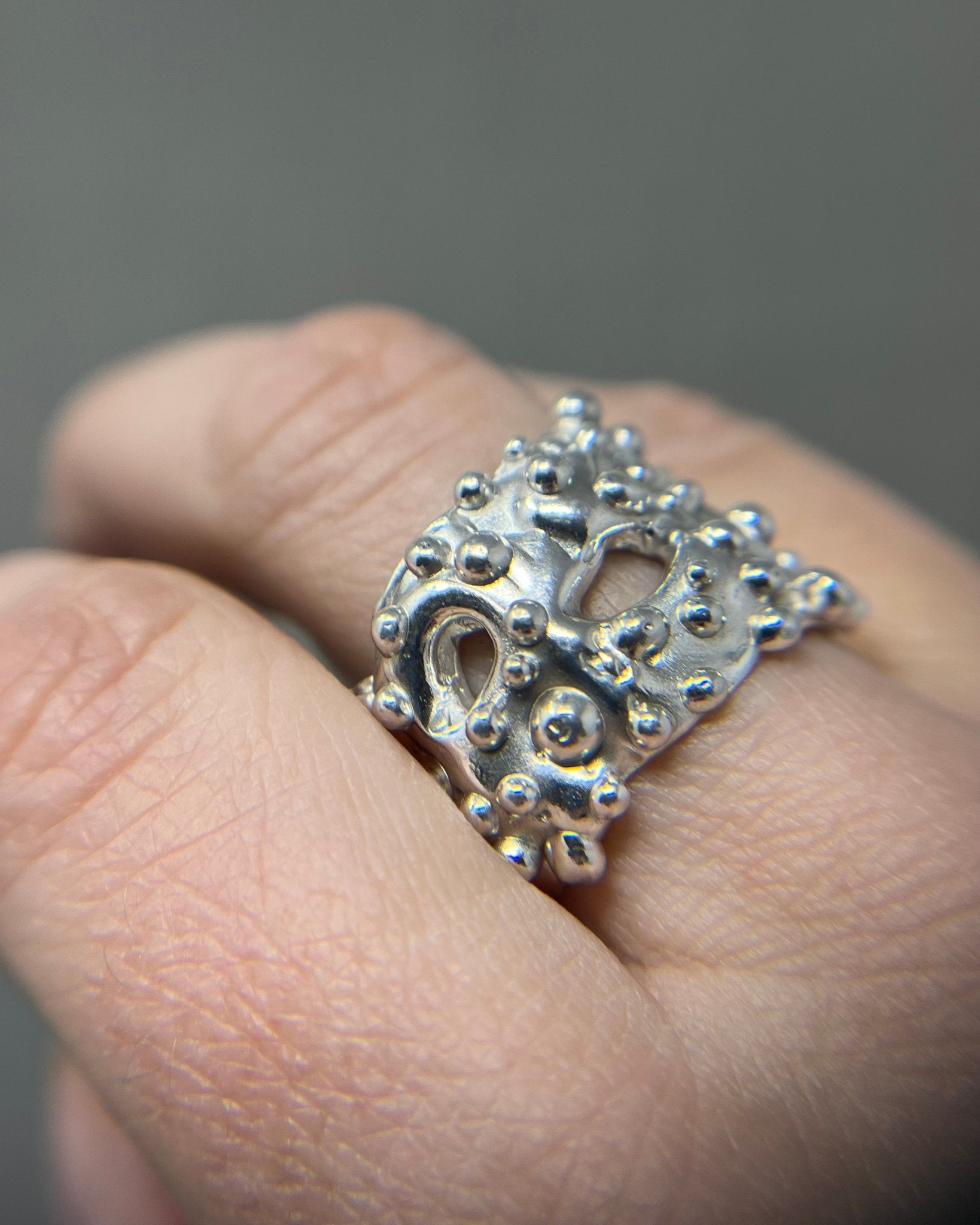 18mm Wide Bubbly Silver Ring - Emily Lisbeth Jewellery