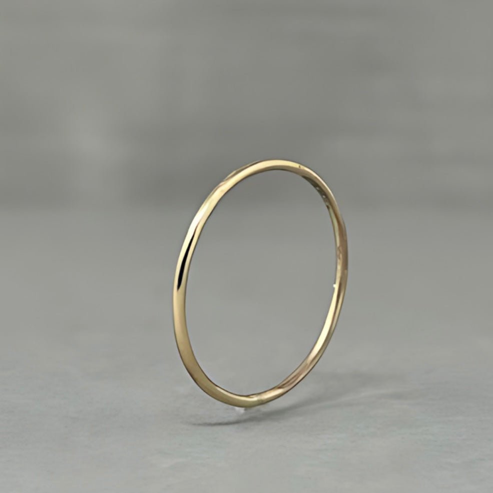 1mm Skinny Gold Wedding Ring - Emily Lisbeth Jewellery