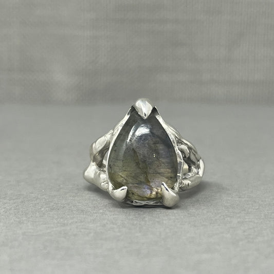 Silver Gothic Labradorite Ring