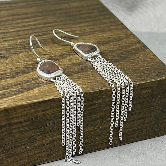 Silver Sapphire chain drop earrings