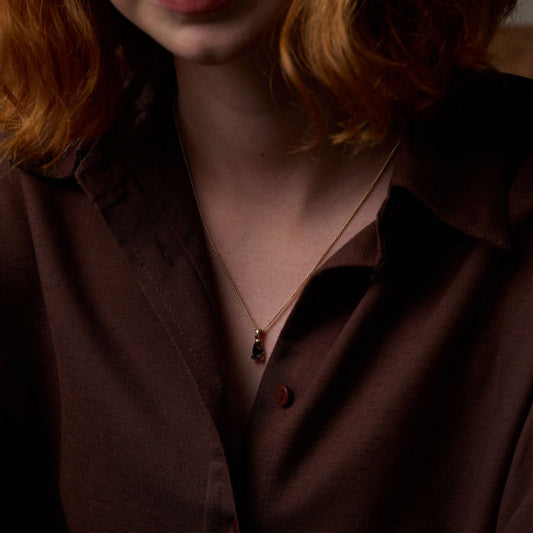 9ct Gold Molten Amber Pendant - Emily Lisbeth Jewellery