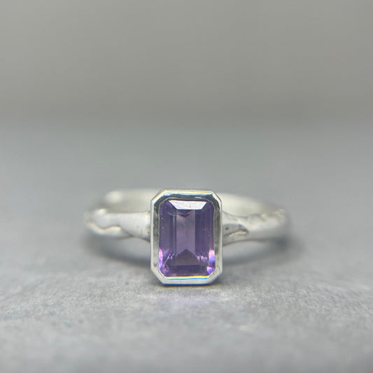 Amethyst Molten Cocktail Ring - Emily Lisbeth Jewellery