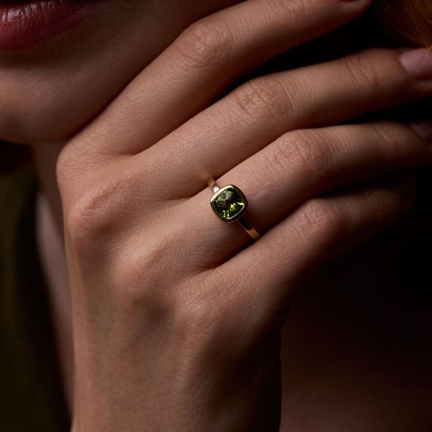 Gold Peridot Cocktail Ring - Emily Lisbeth Jewellery