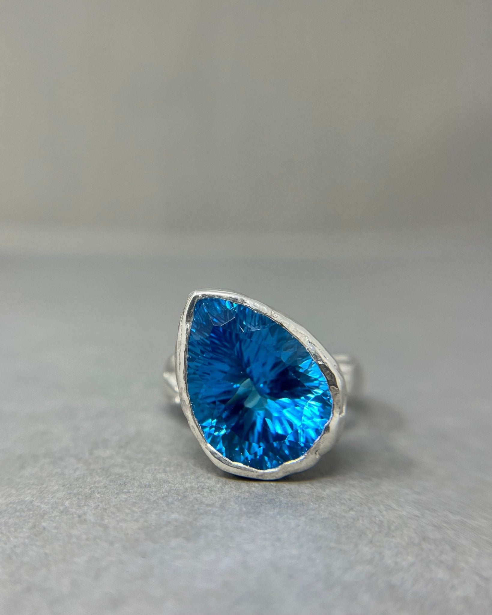 Swiss Blue Topaz Pear Statement Ring - Emily Lisbeth Jewellery