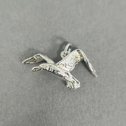 Vintage 1960's Silver Bird Charm - Emily Lisbeth Jewellery